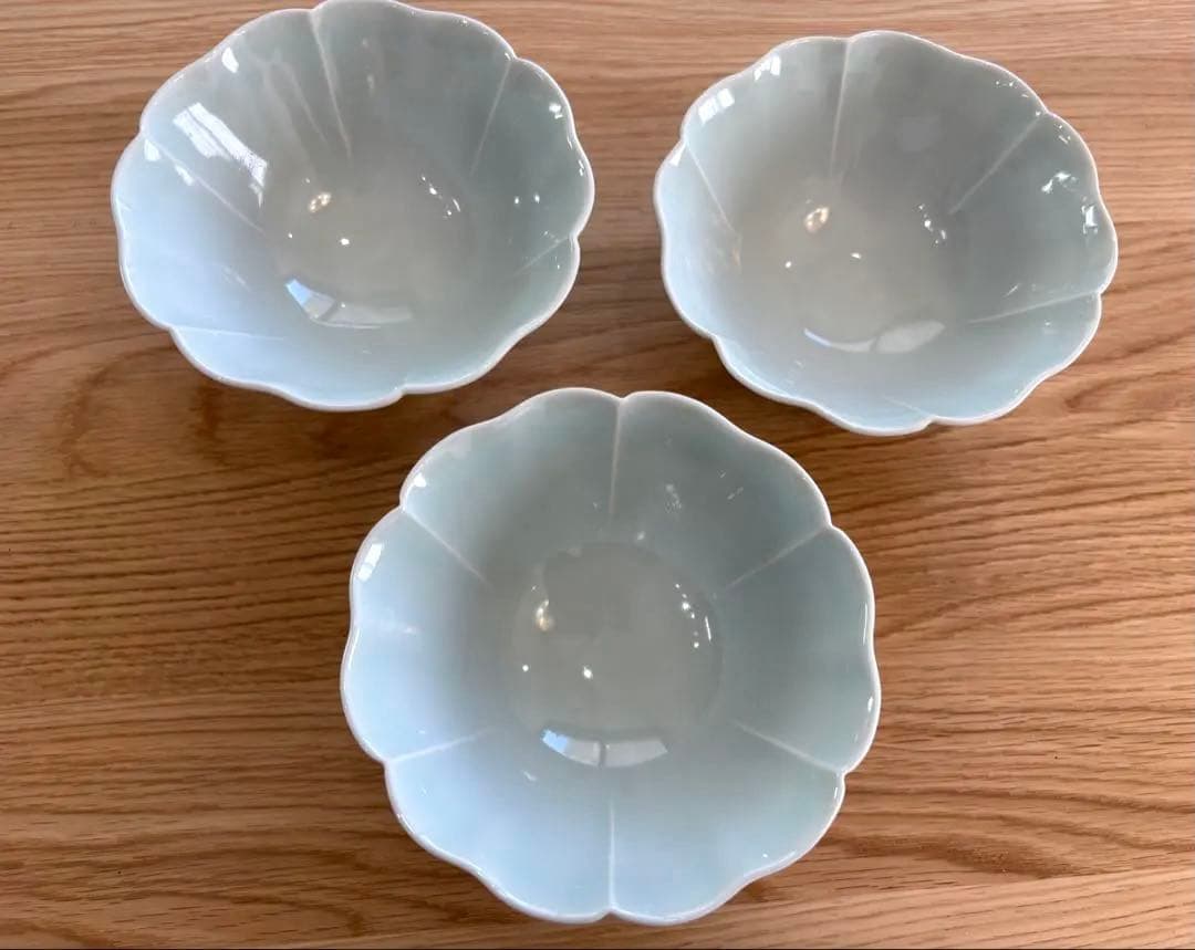 土井善男　緑白釉4,5寸輪花鉢 ３個セット&１個おまけ