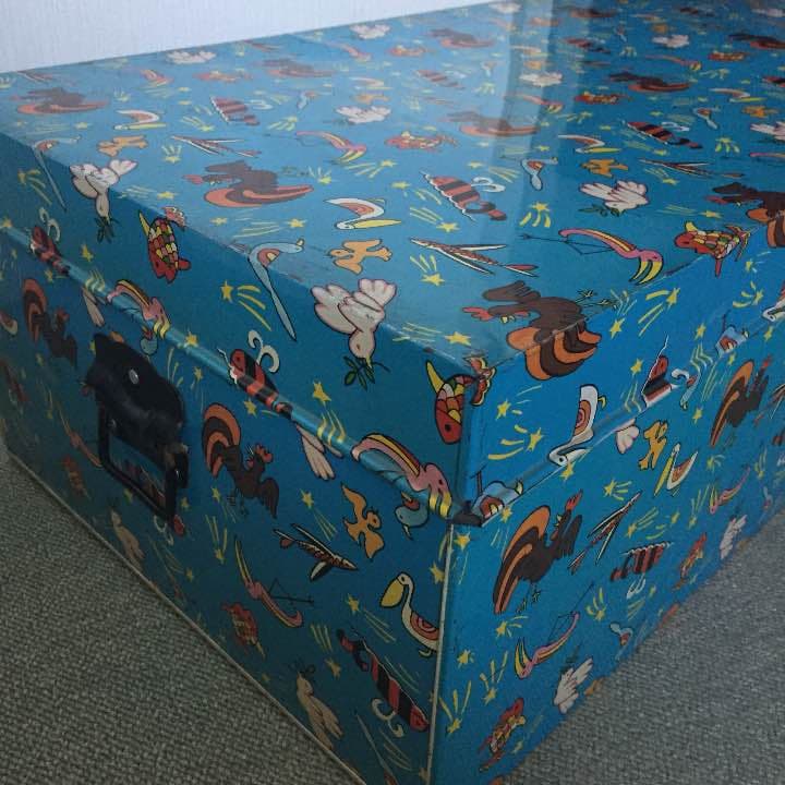 昭和レトロ ブリキの衣装ケース