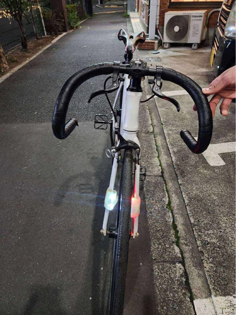 LEDライト付きホワイト自転車
