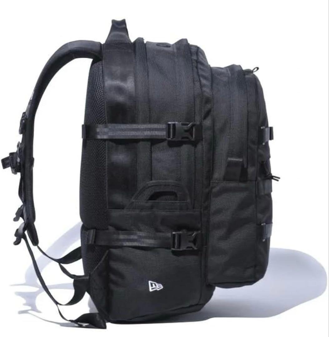 【超美品】NEW ERA キャリアパック 35L ブラック リュック