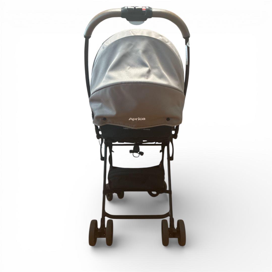 【美品】Aprica2024年モデル カルーンエアーメッシュAC　両対面　軽量