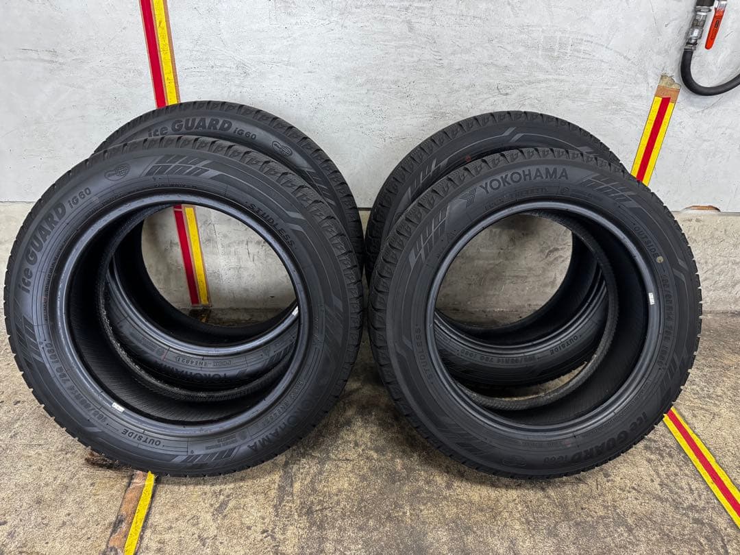 165/65r14 スタッドレス　4本　ig60 ルーミー　ソリオ　デリカD2