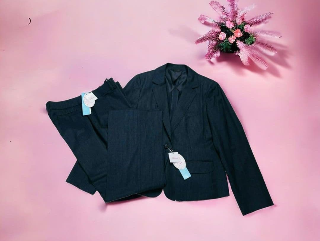 青山　エヌラインプレシャス　パンツ　セットアップ　大きいサイズ　ダークグレー