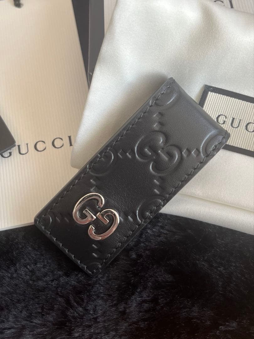GUCCI マネークリップ 黒 GGパターン