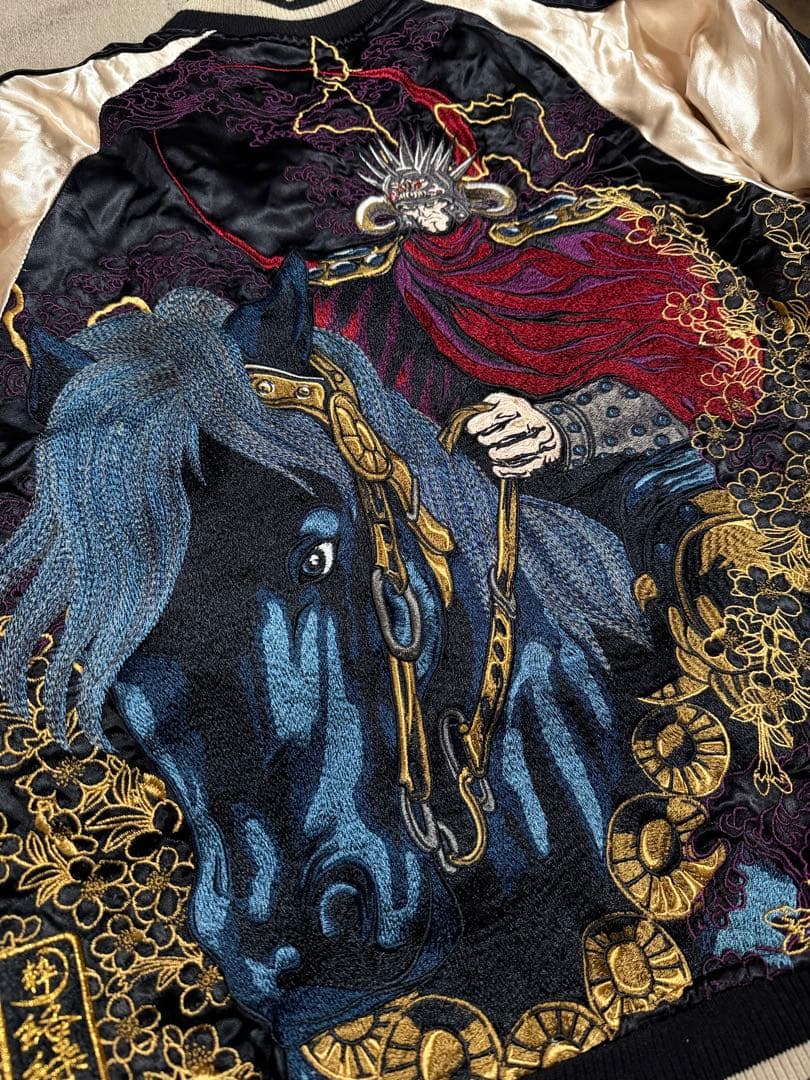 美品 ２面用 絡繰魂 騎手 馬 日本限定 スカジャン vintage レーヨン