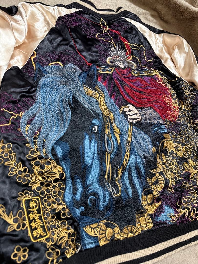 美品 ２面用 絡繰魂 騎手 馬 日本限定 スカジャン vintage レーヨン