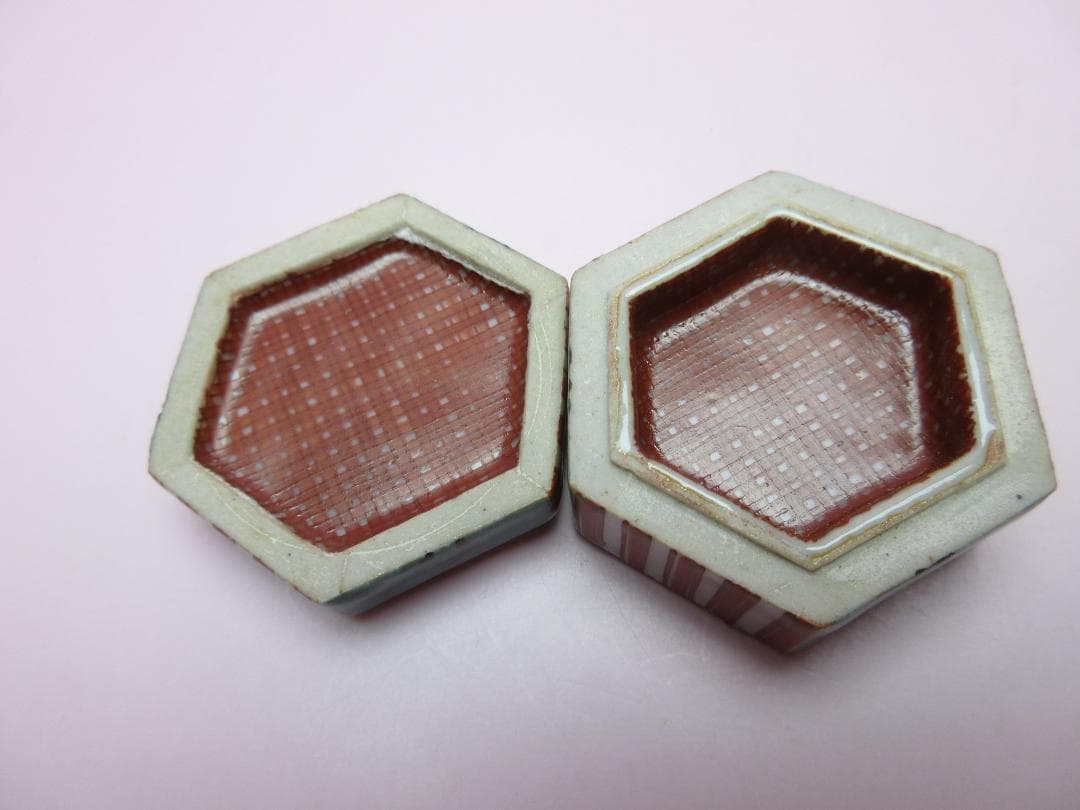 九谷焼 北出不二雄 六角 小禽 香合 E05 71215