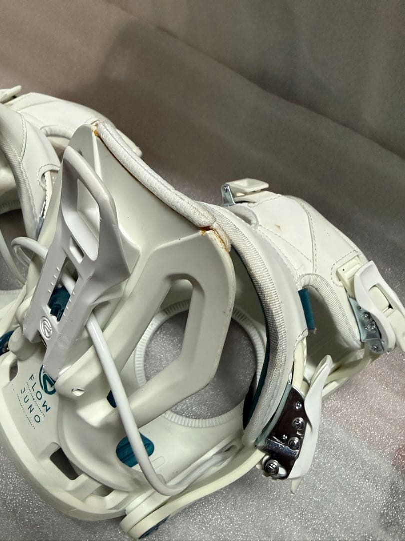 FLOW JUNO M スノーボード ビンディング ホワイト