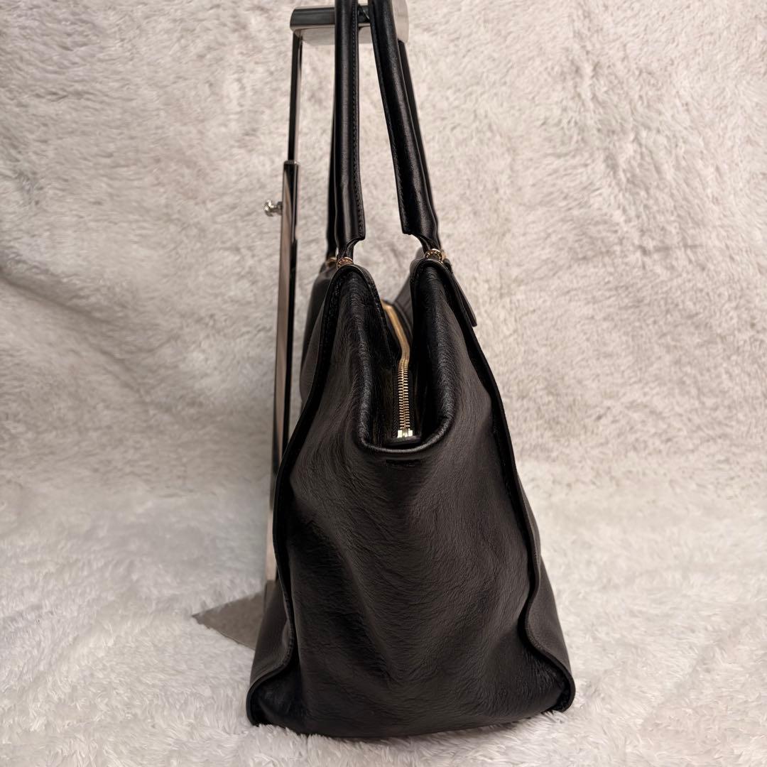 Mirandさま専用！フルラ　FURLA A4トートバッグ レザー