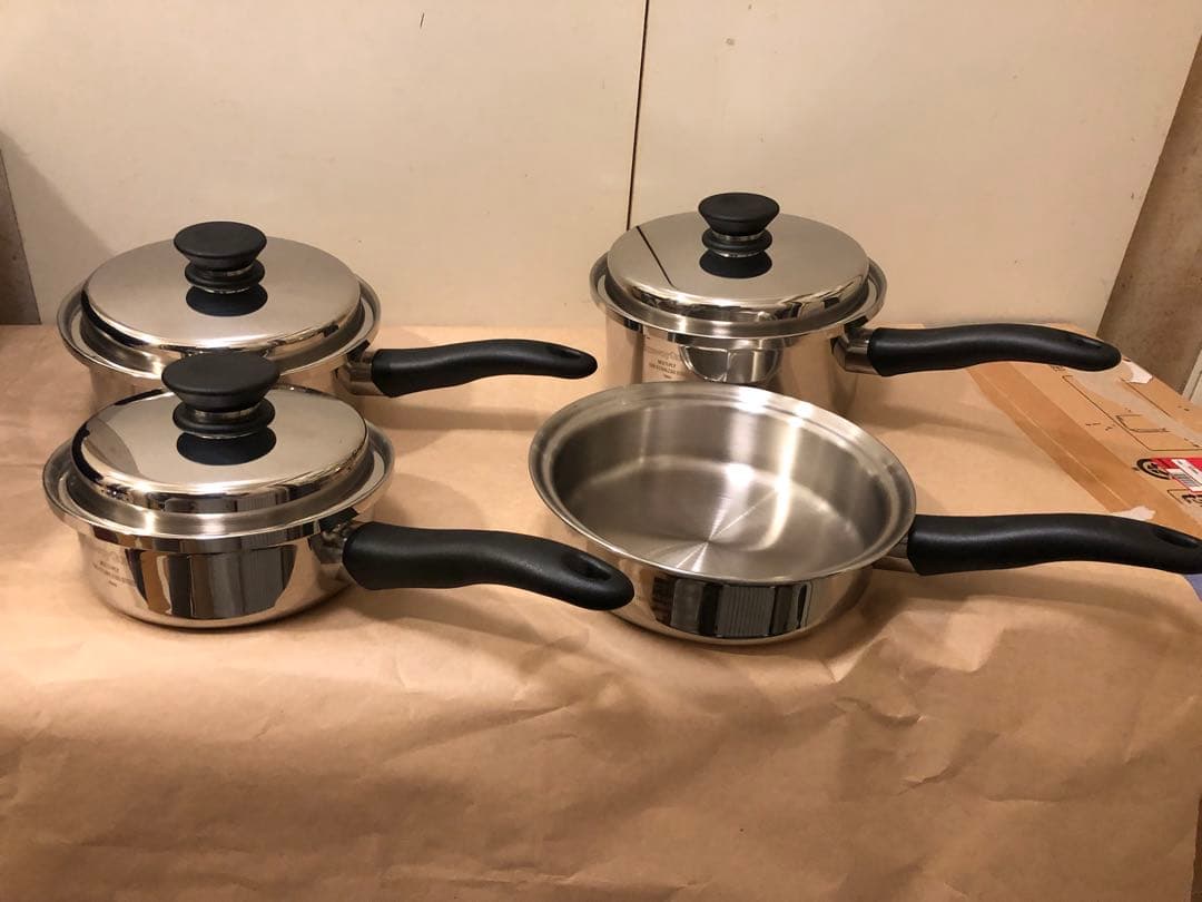 未使用　アムウェイ　クィーンクック　大中小ソースパン　フライパンセット