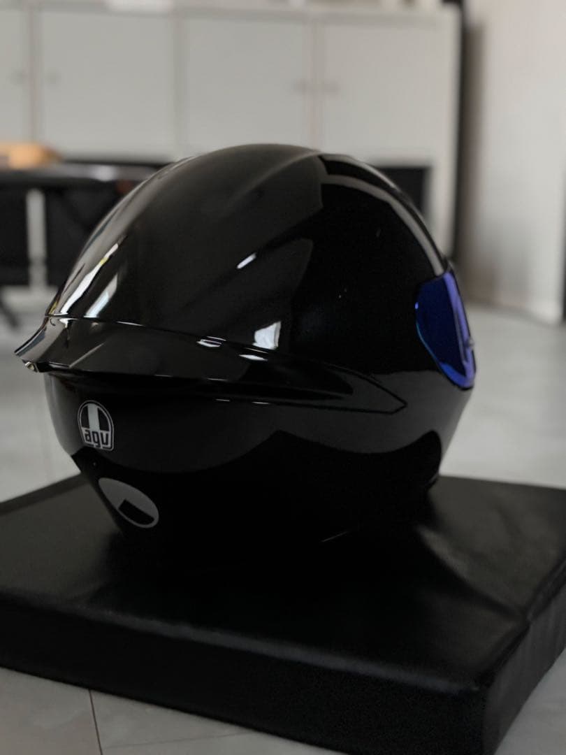 AGV K1 黒 Mサイズ