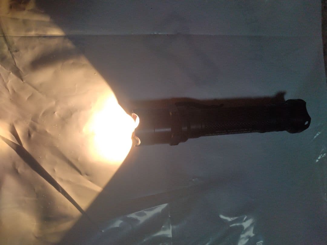 3*s様 SUREFIRE E2D EXECUTIVE DEFENDER