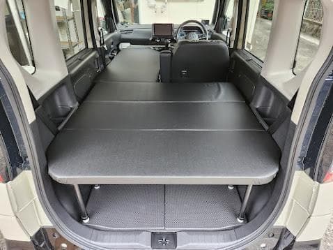 muscat29　デリカミニ　合皮　その１