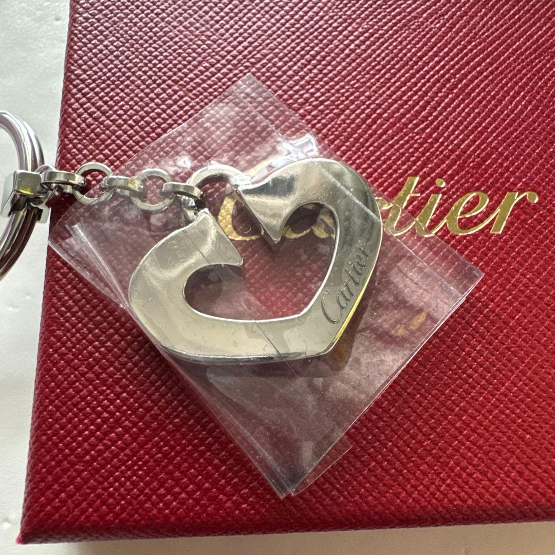 値下げ。Cartier ハート型キーホルダー 箱付き