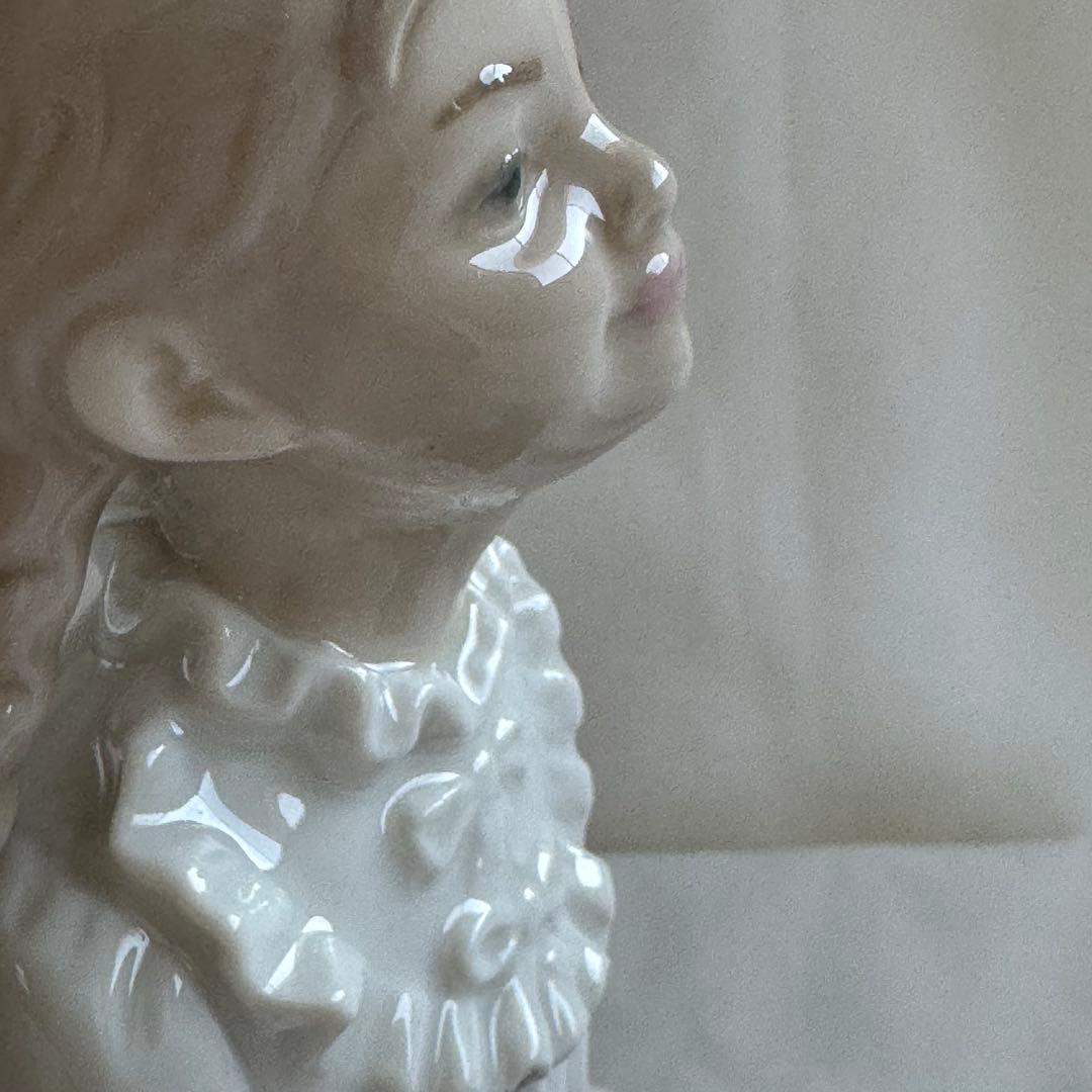 ヴィンテージ　LLADRO/リヤドロ　NAO/ナオ 『 子犬を抱いた女の子 』