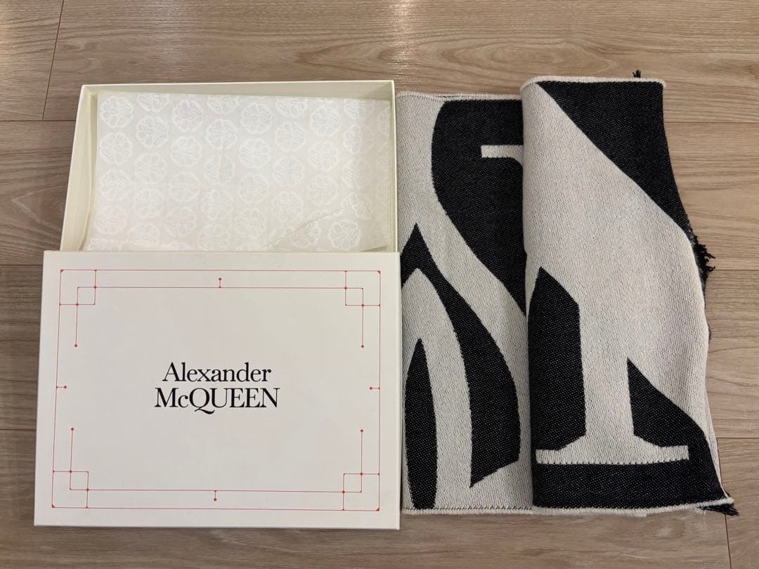 Alexander McQueen 2023AW マフラー ストール　loewe