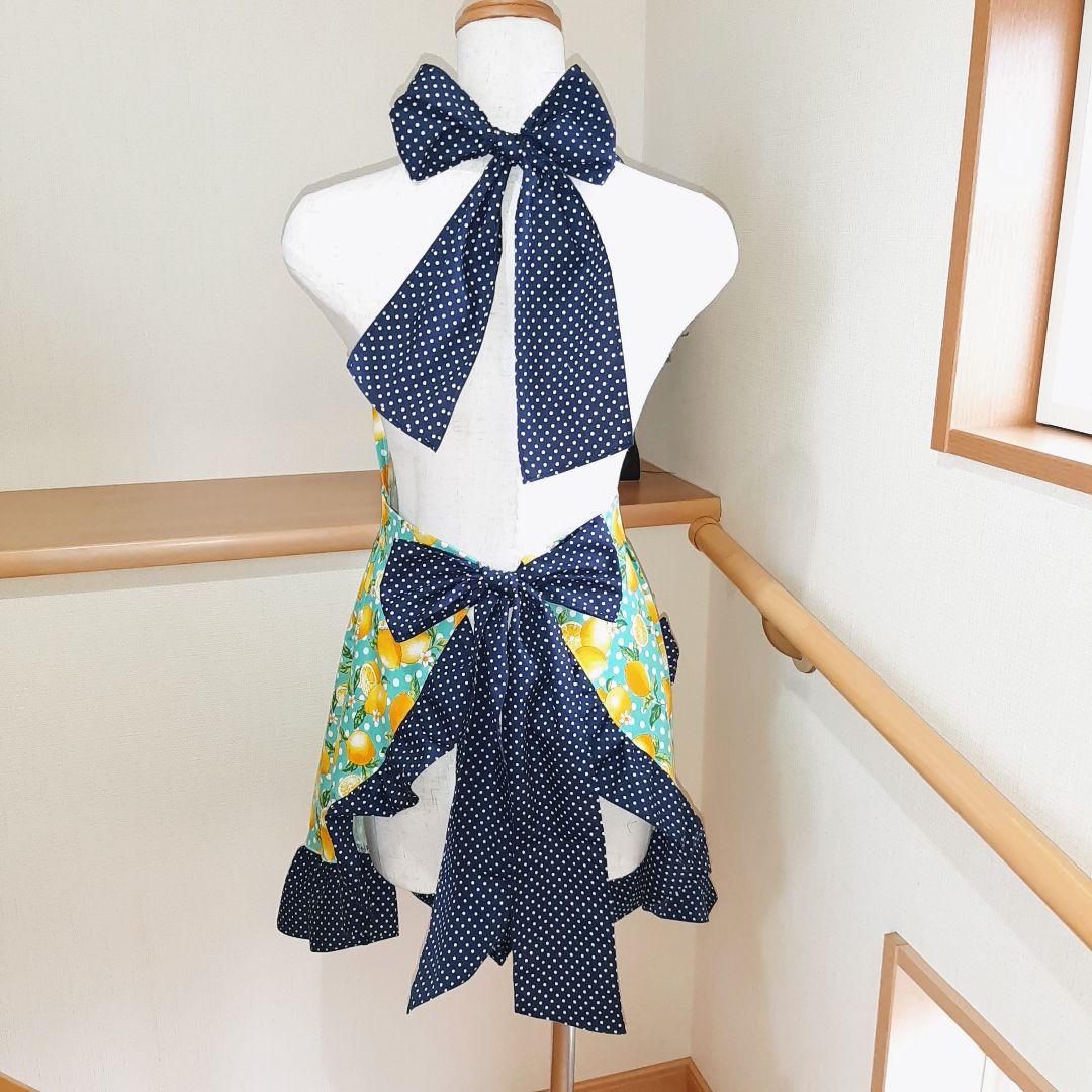 《展示》《親子エプロン》レモン緑