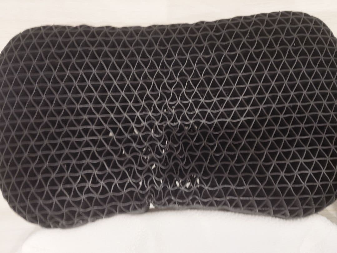 ヒツジのいらない枕　極柔　 メッシュオーバル型
