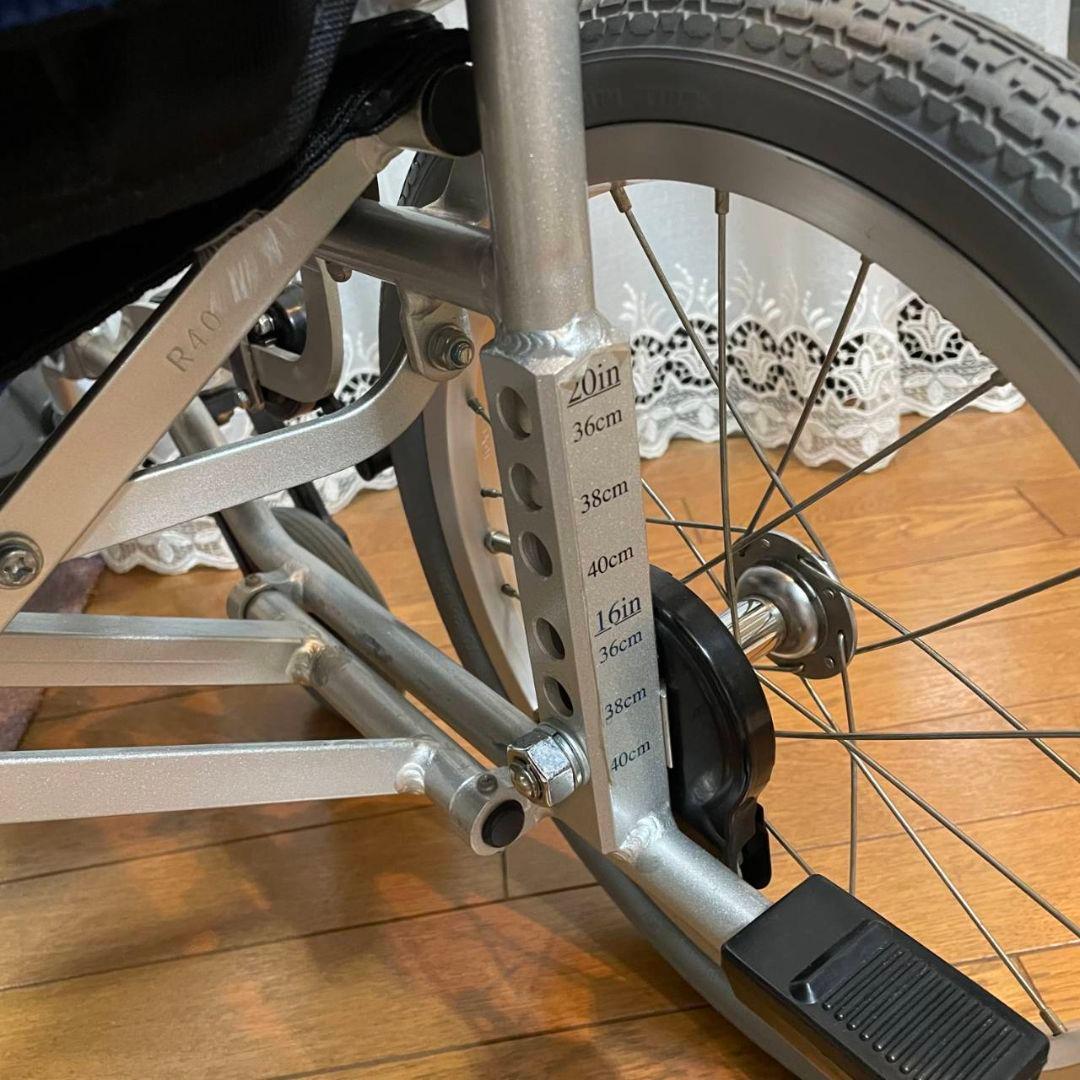 さちぼん 介助式 車椅子 とても便利な多機能 安心ベルト付