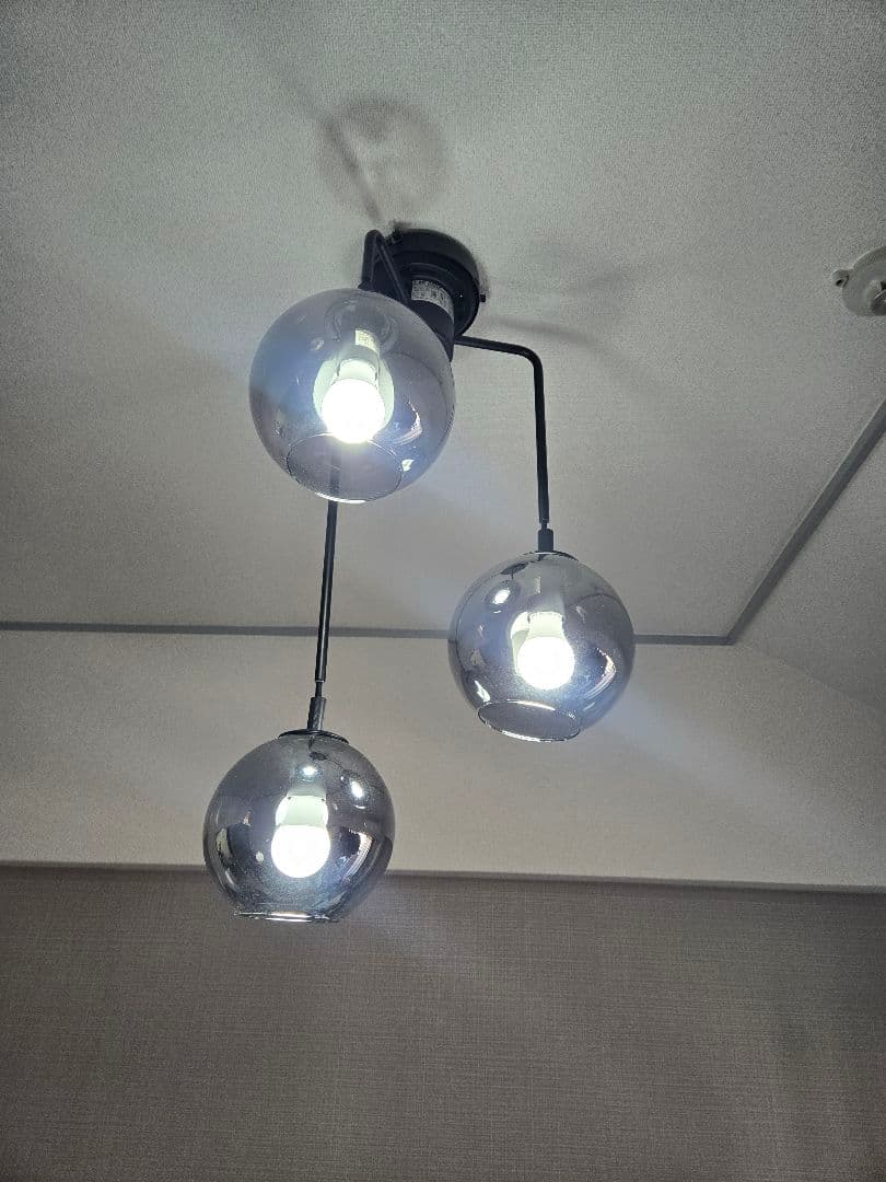 ニトリ ペンダントライト リモコンで操作できるLED電球付き
