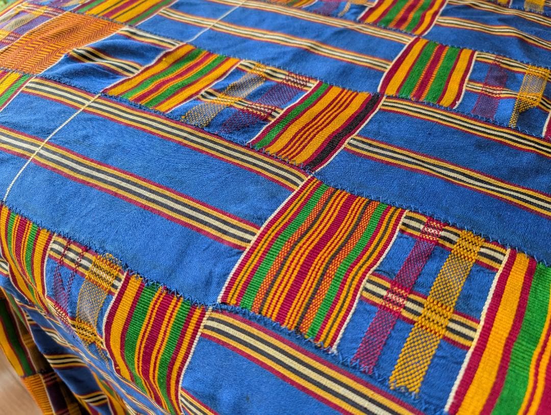 アフリカのプリミティブアート「ケンテクロス」