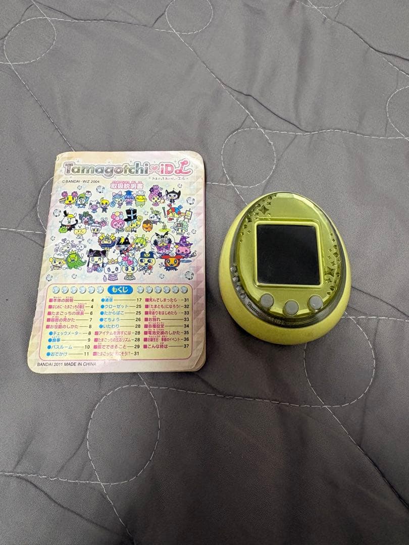 たまごっちiDL イエロー　説明書付き