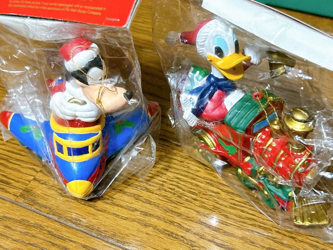 ディズニークリスマスオーナメント　ポストカードなど16点セット　※バラ売り不可