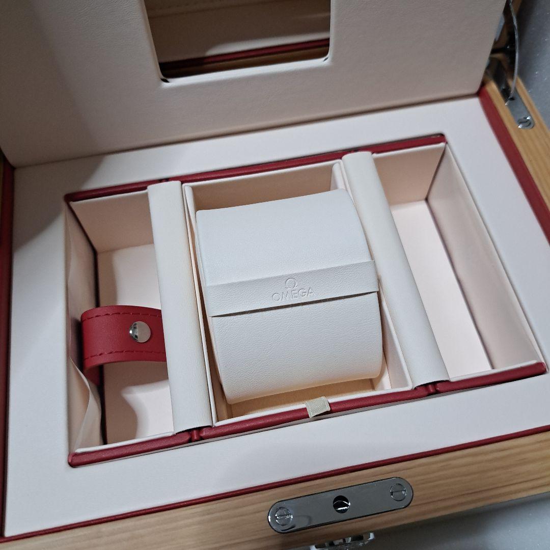 OMEGA 時計 ボックス 付属品付き