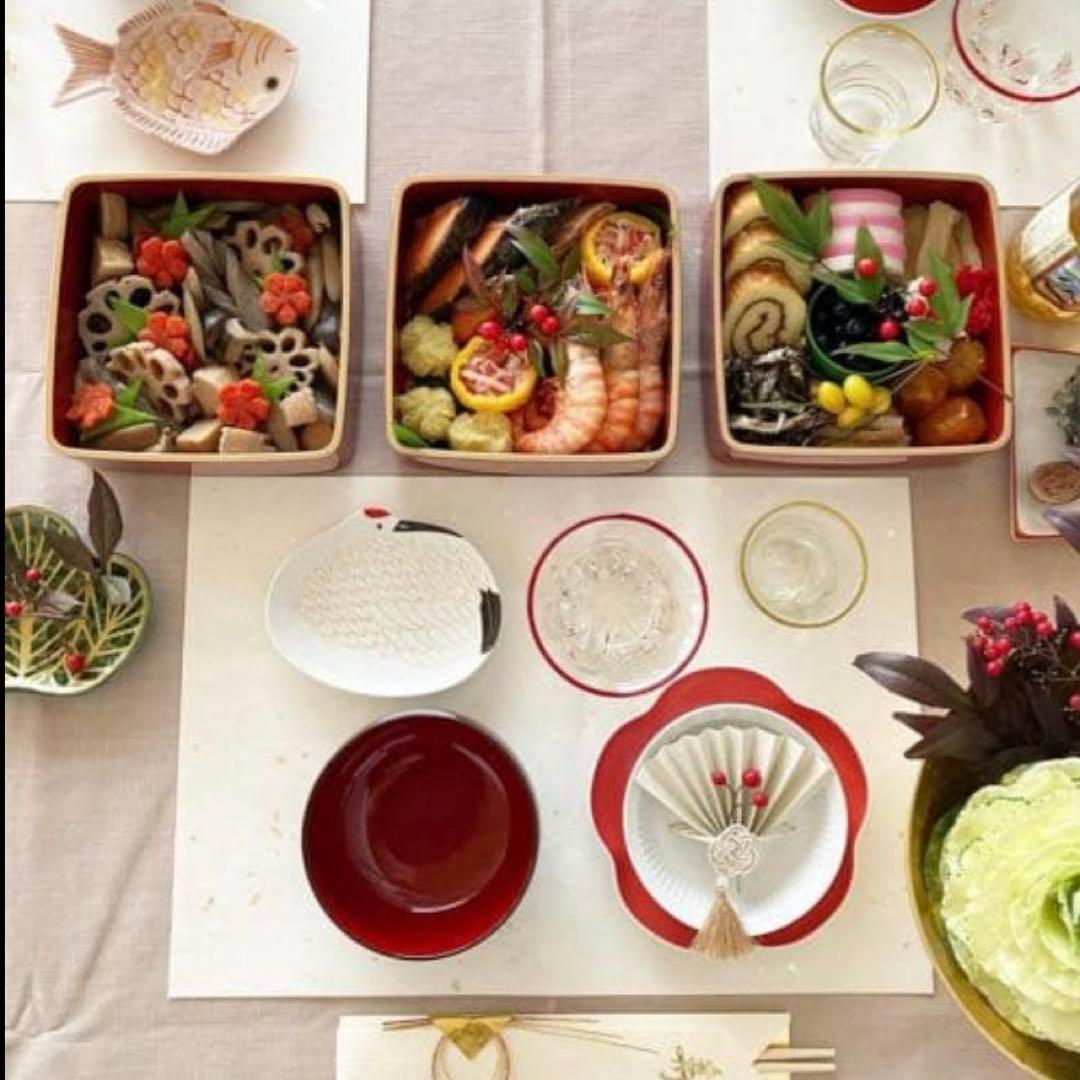 【新品】【大人気】有田焼　幸楽窯　鶴亀銘々皿セット　縁起物