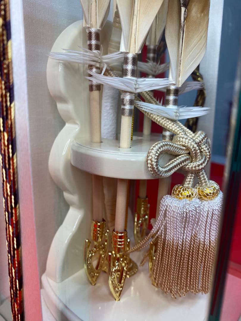 東京久月　破魔弓パノラマガラスケース・間口約１６×奥行約１５×高さ約２7㎝