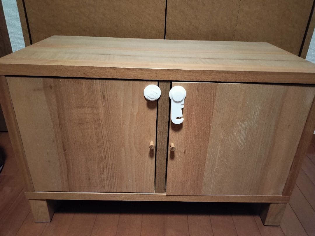 IKEA　Traby　木製ローボード