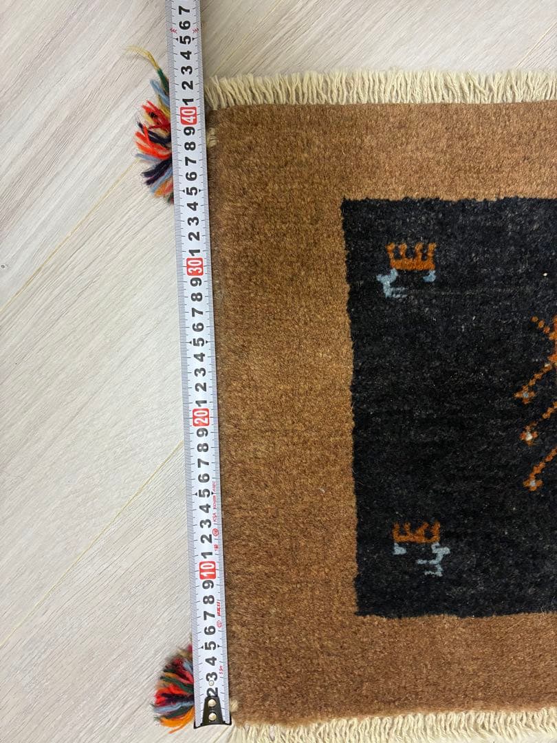 ペルシャ　ギャッベ