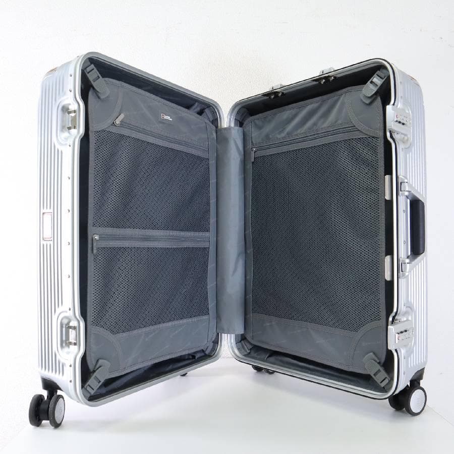 値下展示品 スイスミリタリー スーツケース 64L TSAロック付き シルバー系