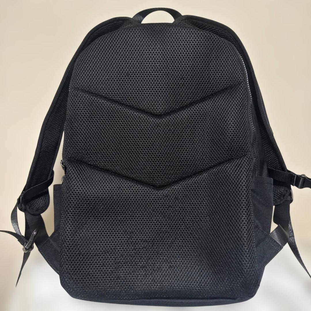 マリークワント MARY QUANT ライトラインデイジー リュック