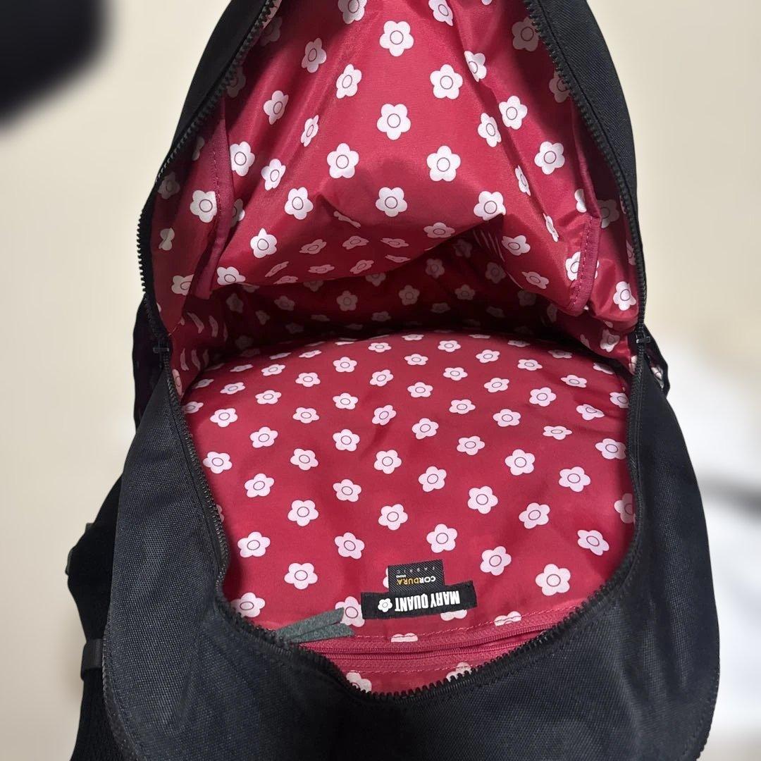 マリークワント MARY QUANT ライトラインデイジー リュック