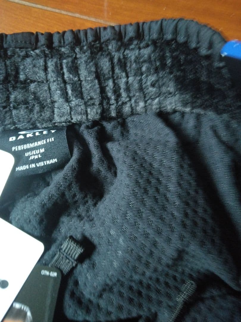 新品 OAKLEY ジャージ上下セット Lサイズ ブラック