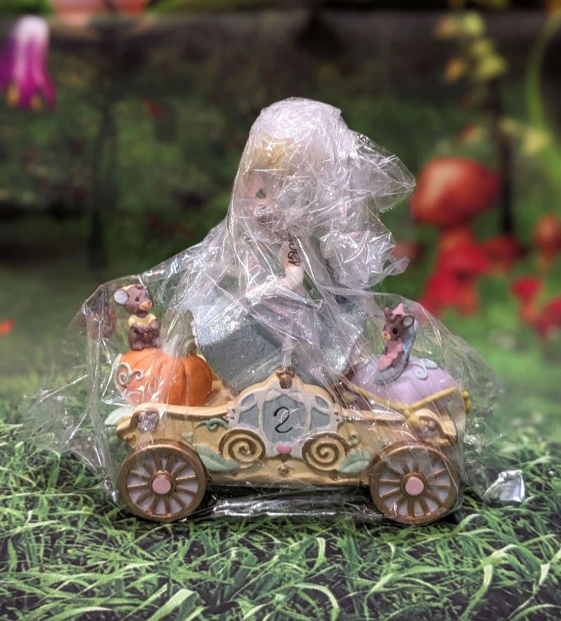 ディズニー　ショーケース　プレシャスモーメンツ　バースデーパレード　シンデレラ