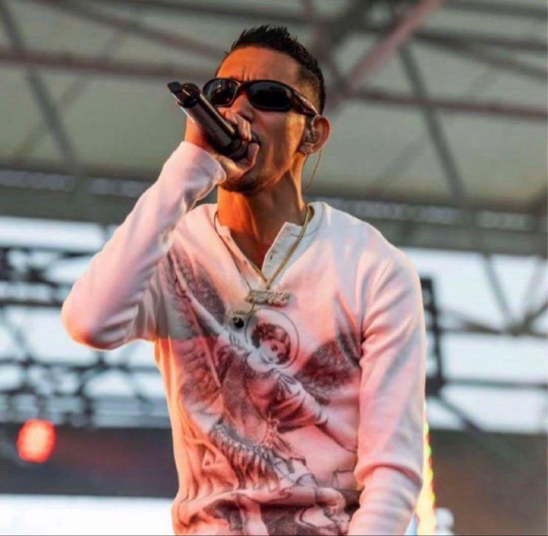 VALLAD 白　サーマル　io kohjiya 着用