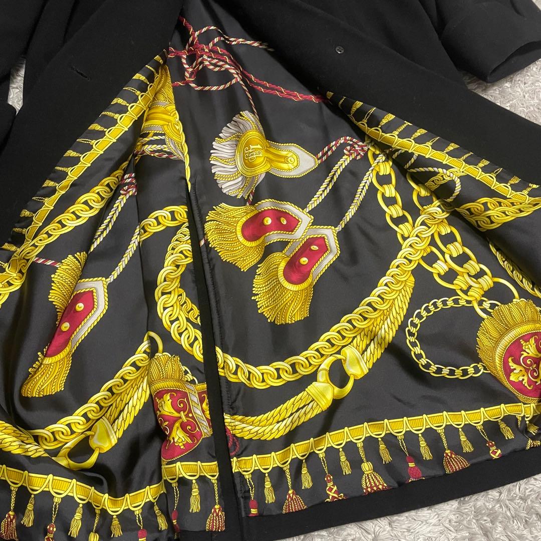 極美品　ヘルノカシミヤ混ステンカラーコート　裏地総柄シルク100 スカーフ柄