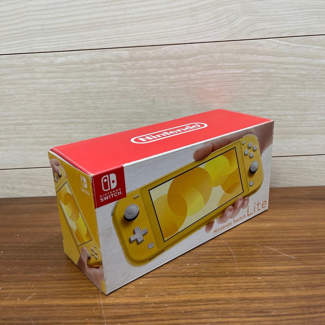 新品　未使用　Nintendo Switch Lite イエロー 本体