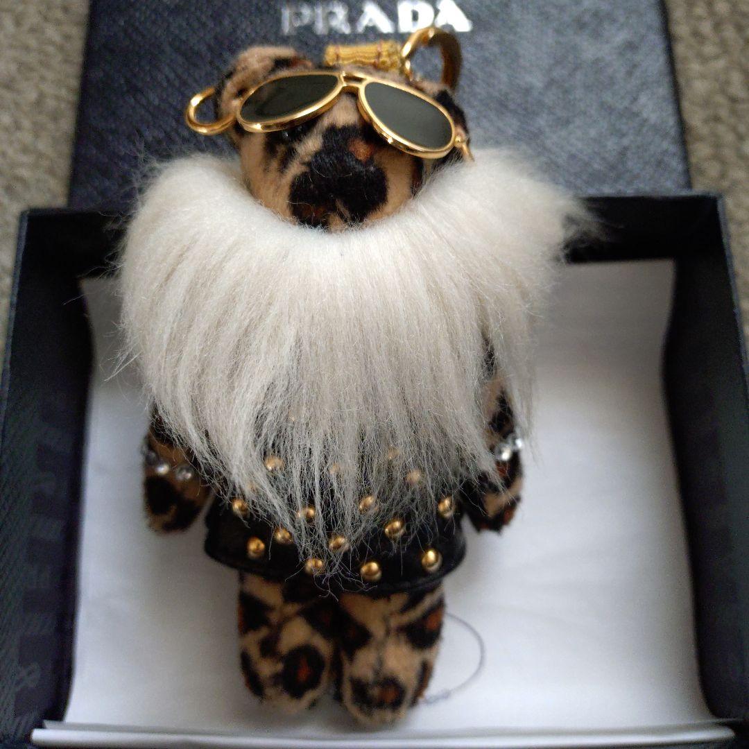 プラダ　ヒョウ柄クマ　キーホルダー