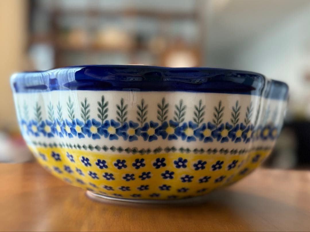 ポーランド陶器　VENA社　UNIKATウェイビーボウル大