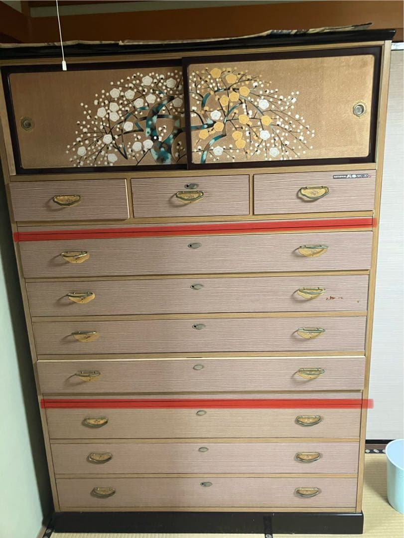 11月6日まで掲載 花の装飾 桐タンス 10引き出し