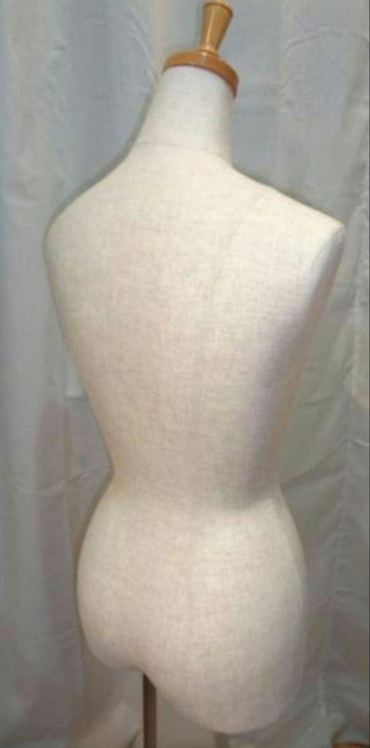 東京キイヤ レディーストルソー 針刺せます アパレル店舗での使用品