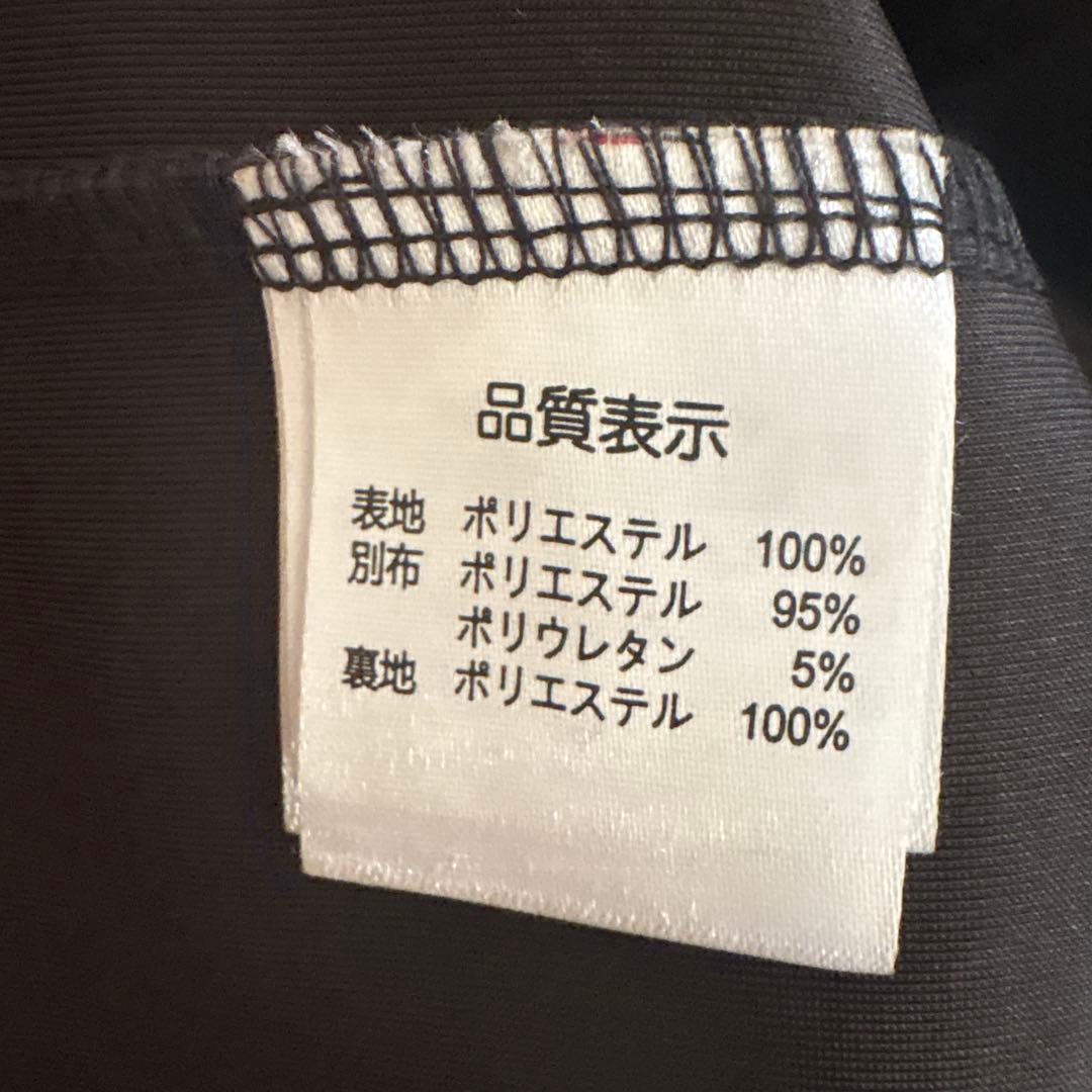 ビジュー付きブラックロングコート