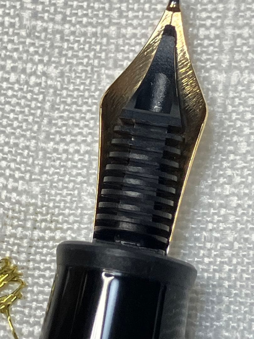 P*3様 Montblanc 万年筆 マイシュターテック14Kペン先