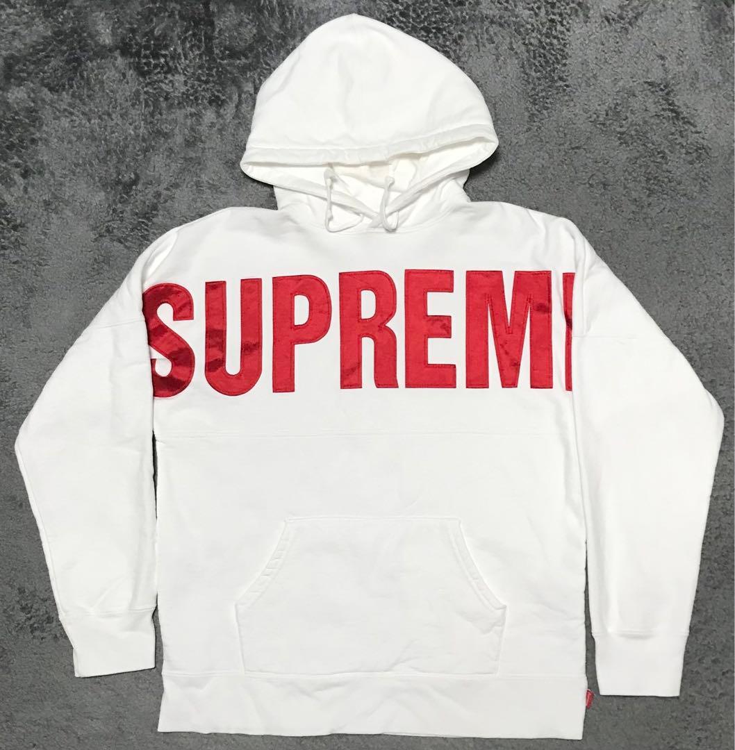 本日限定価格　supreme ロゴパーカー