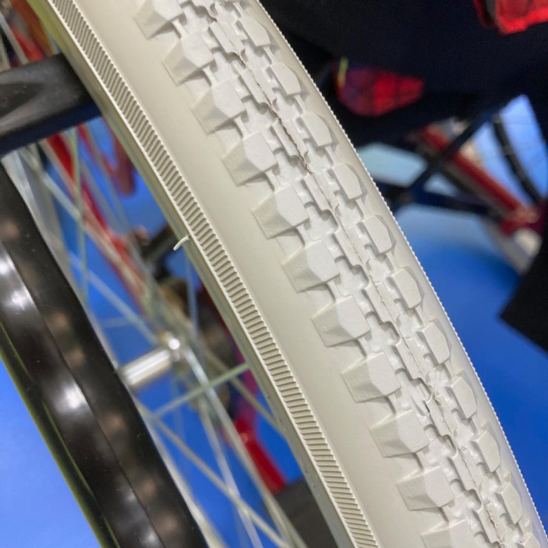 【未使用品】 カワムラサイクル 自走式 折りたたみ 車椅子 アルミ製　赤チェック