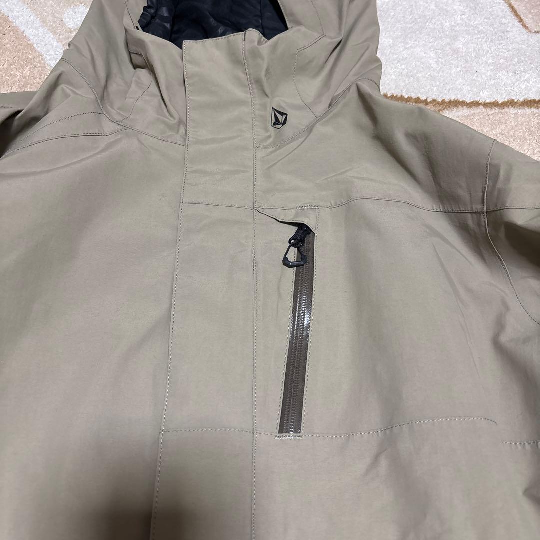 VOLCOM ボルコム　GORE-TEX スノーボードジャケット　メンズM￼