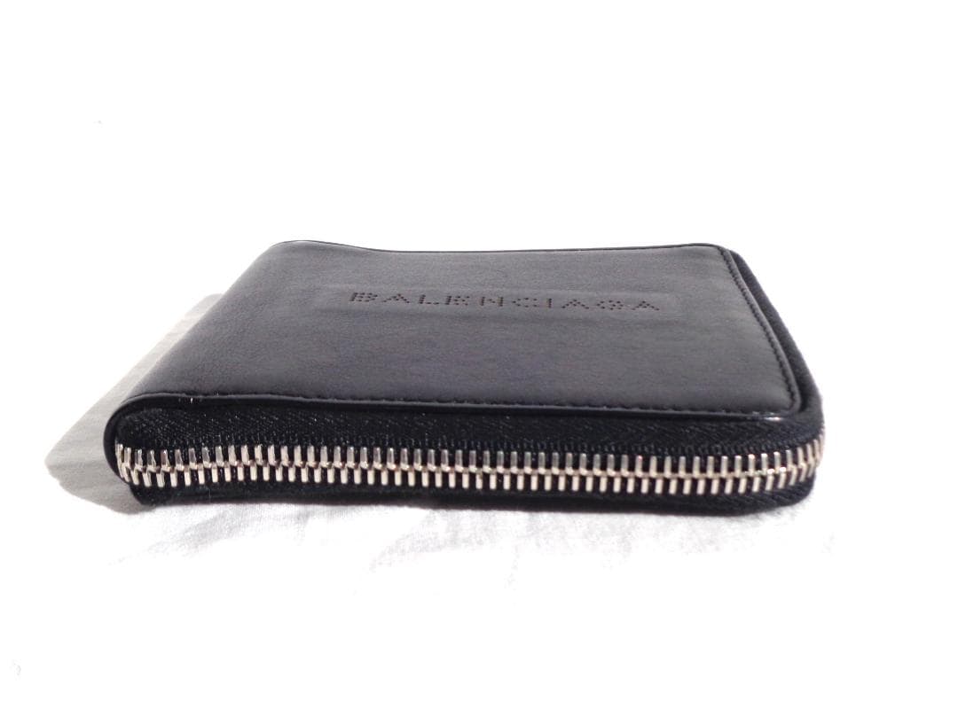 美品 BALENCIAGA パンチングロゴレザーラウンドジップ二つ折り財布 黒
